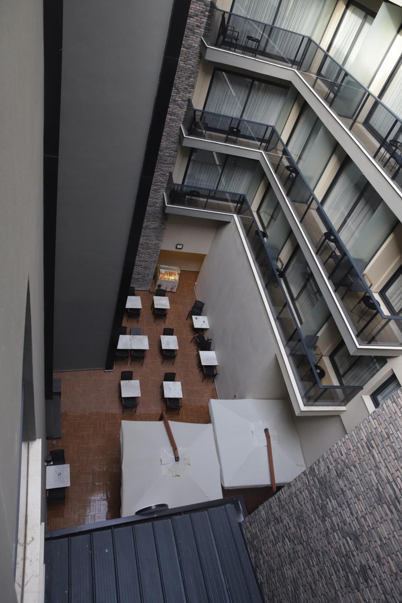 Myway Deluxe Alsancak Hotel Измир Екстериор снимка