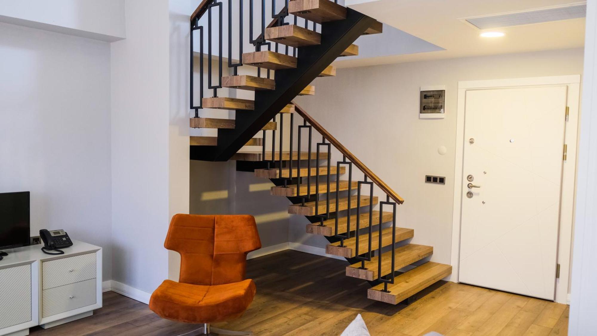 Myway Deluxe Alsancak Hotel Измир Екстериор снимка