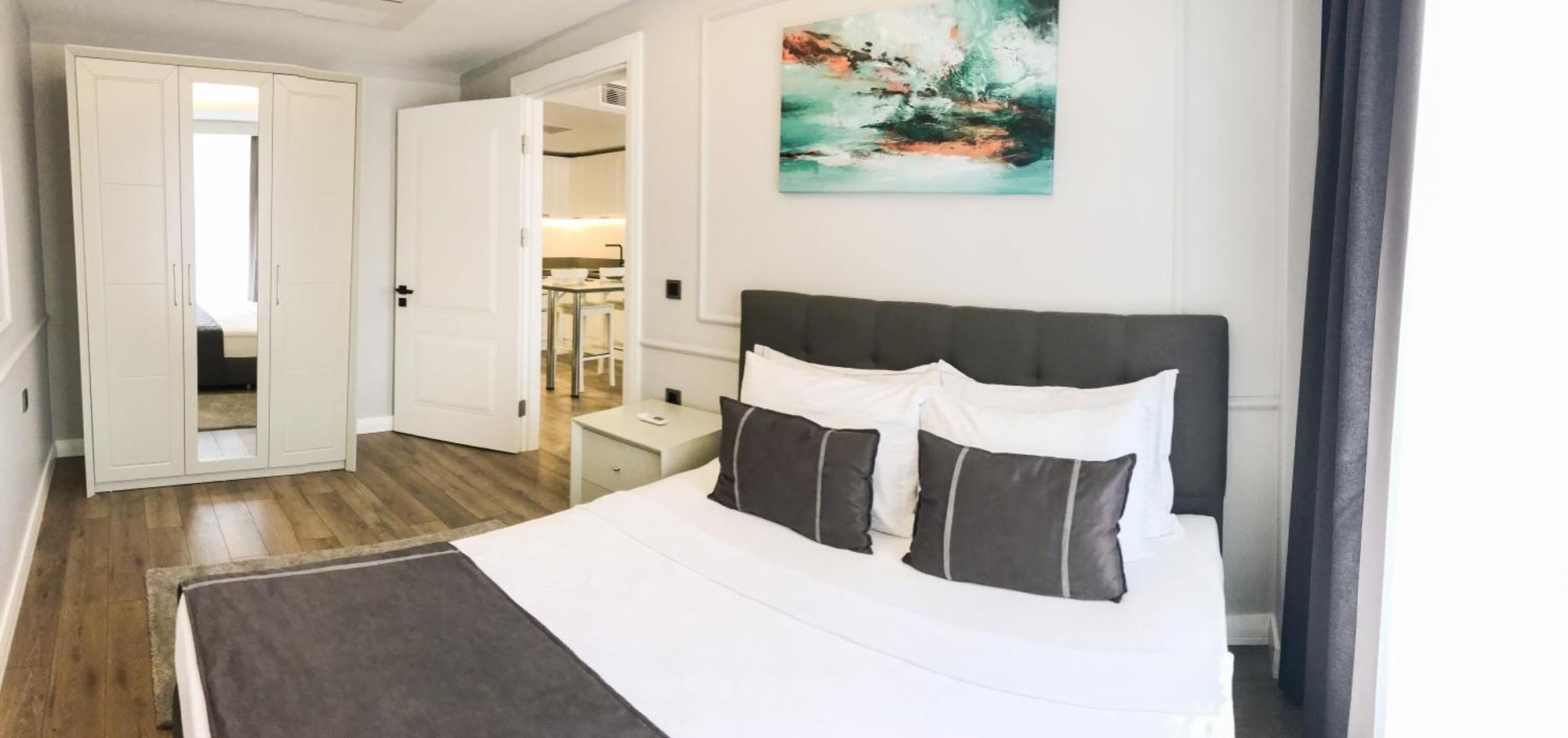 Myway Deluxe Alsancak Hotel Измир Екстериор снимка